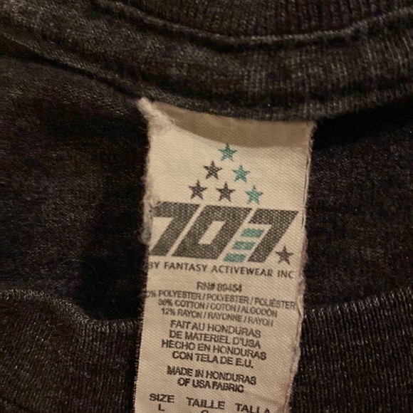 Metallic Crop Top - Picture 3 of 3